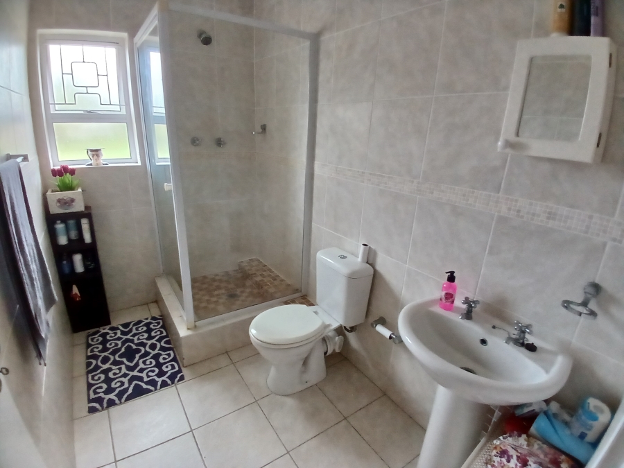 To Let 3 Bedroom Property for Rent in Lorraine Eastern Cape